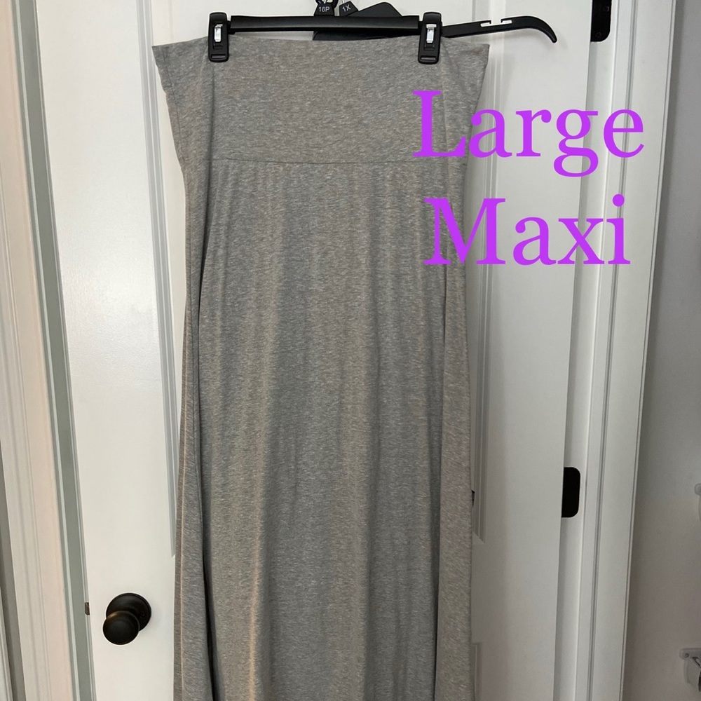 Maxi skirt